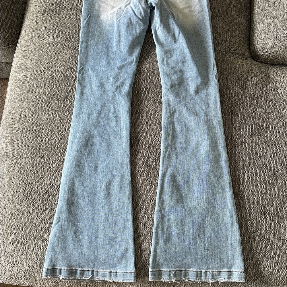 BNWT KanCan Light Blue Distressed Jeans - Picture 10 of 10